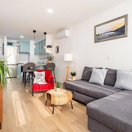 Center Apartment Pia Omiš Екстериор снимка