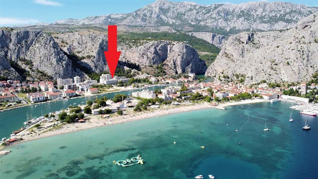 Center Apartment Pia Omiš Екстериор снимка