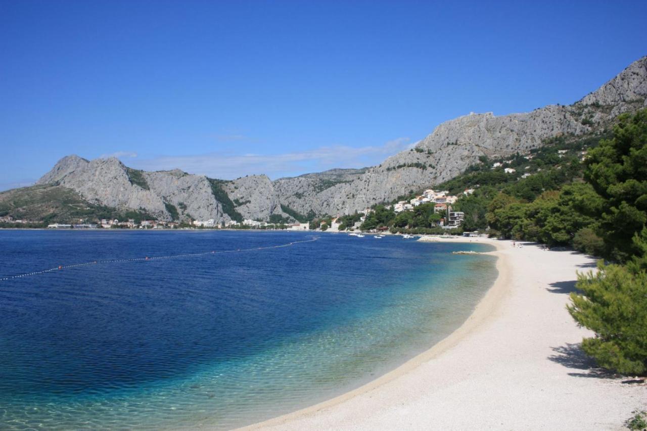 Center Apartment Pia Omiš Екстериор снимка