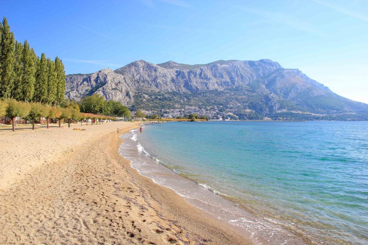 Center Apartment Pia Omiš Екстериор снимка