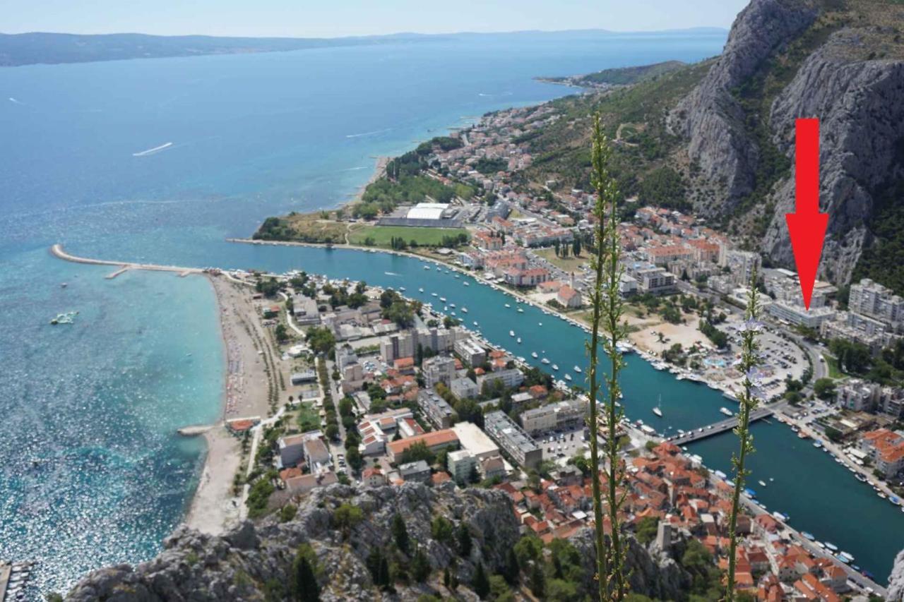Center Apartment Pia Omiš Екстериор снимка