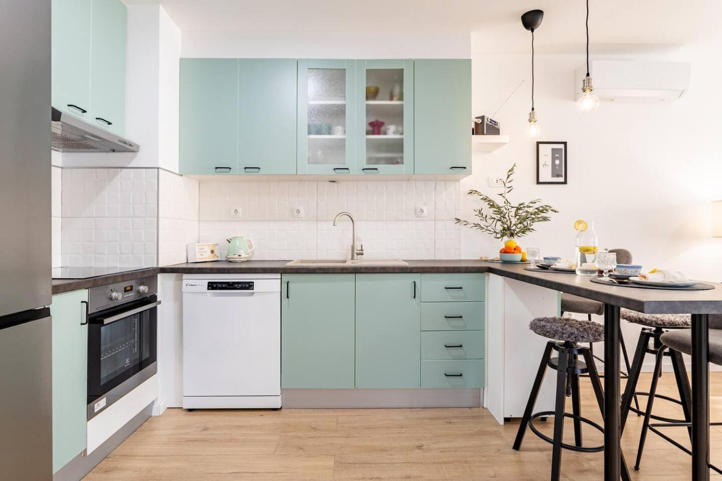 Center Apartment Pia Omiš Екстериор снимка