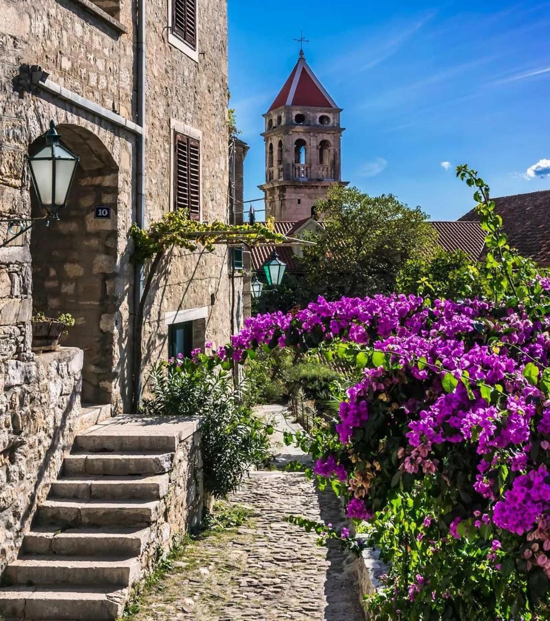 Center Apartment Pia Omiš Екстериор снимка